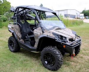 2016 BRP Can-Am Commander Hunting Edition 1000 Mossy Oak